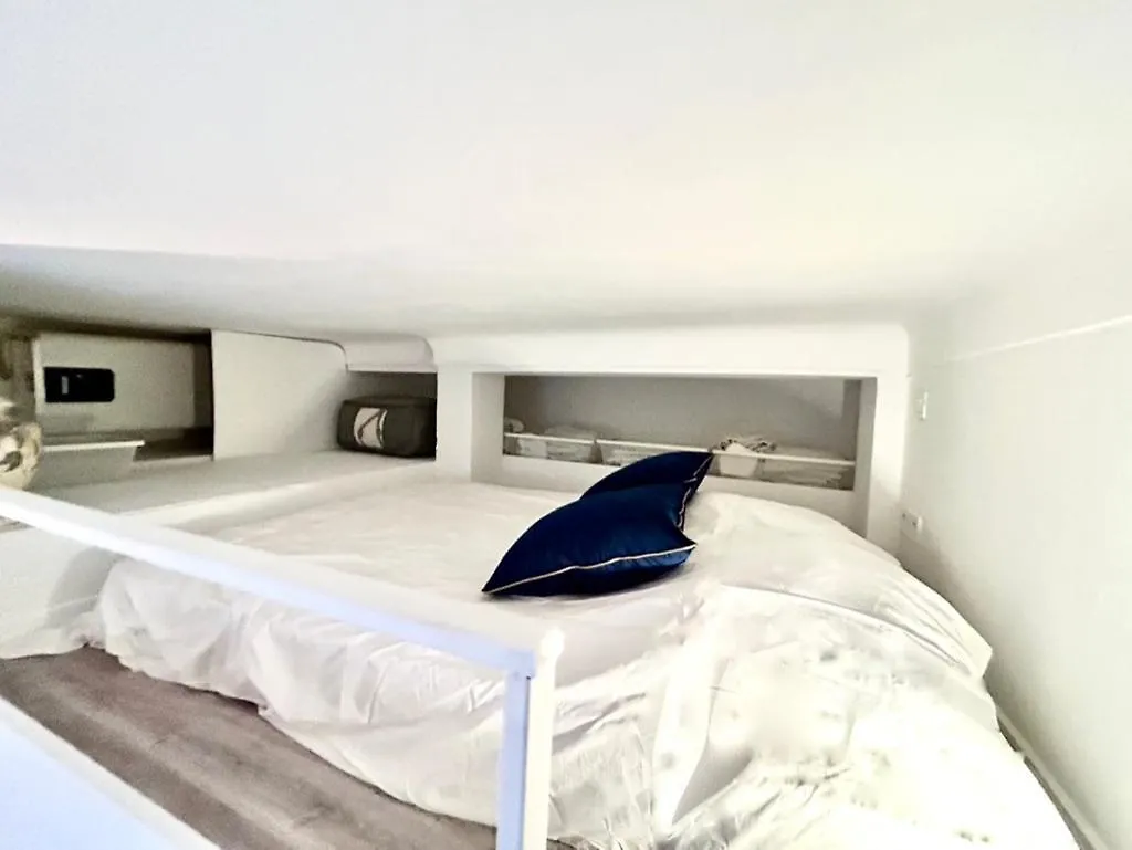 Studio At 1 Min From The Main Street Apartment Nice 0*,  France